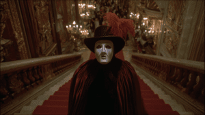 Christine Daaé descubre el rostro de quién es el fantasma de la ópera