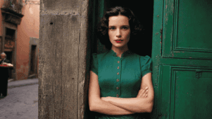 Ilustración detallada que muestra quién es Vianne Rocher preparando chocolate artesanal en su tienda